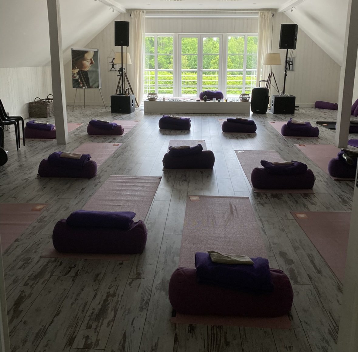 Yogaretreat på vackra Skalkariket utanför Skövde.